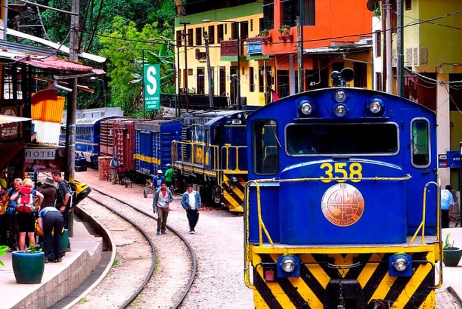 train-to-machu-picchu-itinerary